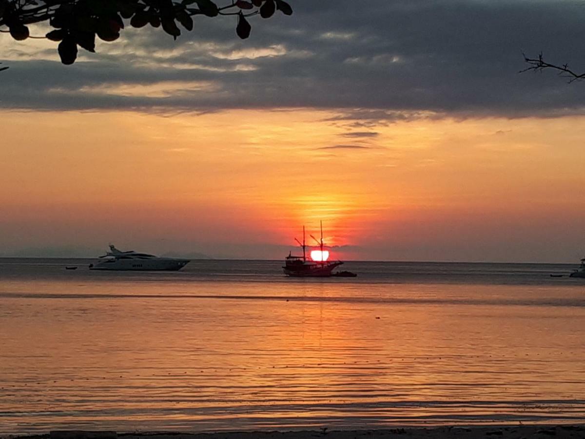 Sylvia Beach Villa Labuan Bajo Kültér fotó